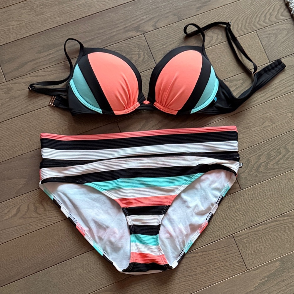 La Vie En Rose Coral, Aqua & Black Colorblock Bikini